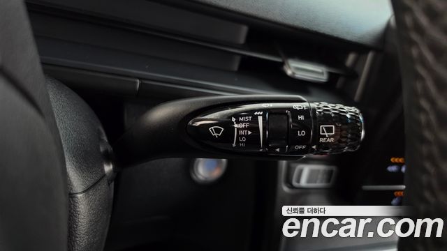 Hyundai Staria 2023 — photo 32