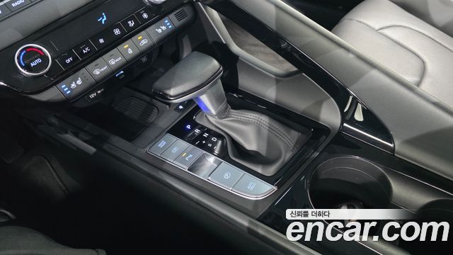 Hyundai AVANTE 2024 — photo 12