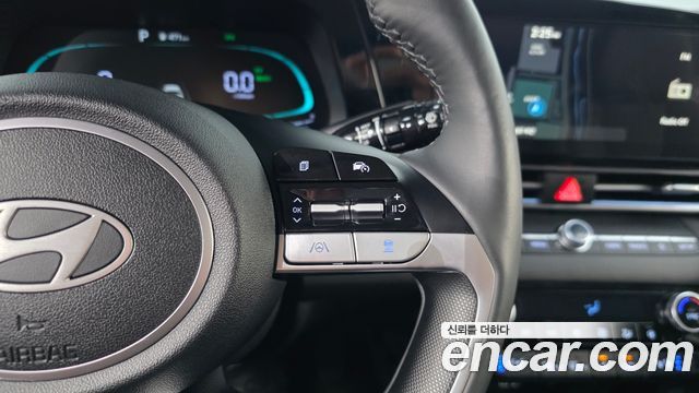 Hyundai AVANTE 2024 — photo 21