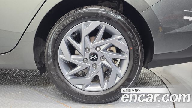 Hyundai AVANTE 2024 — photo 7