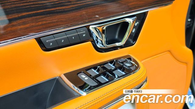 Jaguar XJ 2018 — photo 7