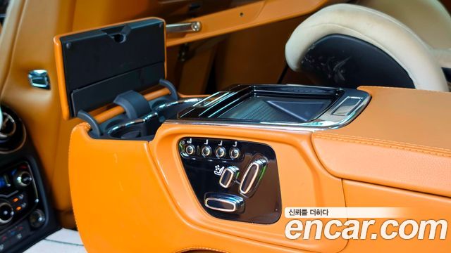 Jaguar XJ 2018 — photo 17