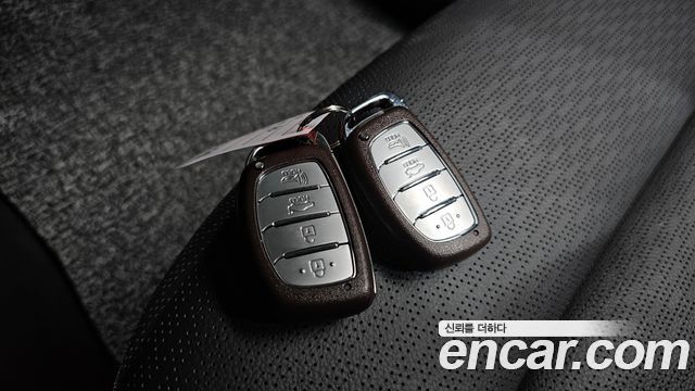 Hyundai AVANTE 2020 — photo 22