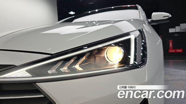 Hyundai AVANTE 2020 — photo 8