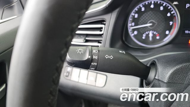 Hyundai AVANTE 2020 — photo 27