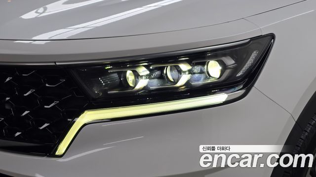 Kia Sorento 2022 — photo 8