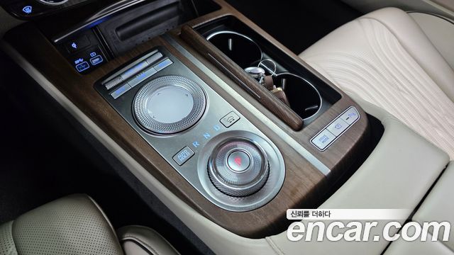 Genesis G80 2021 — photo 9