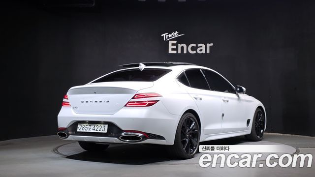Genesis G70 2023 — photo 2