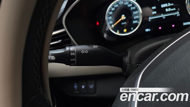Genesis G70 2023 — photo 27