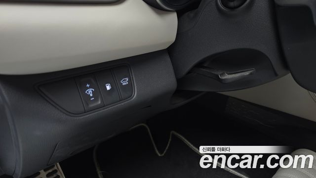 Genesis G70 2023 — photo 28