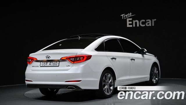Hyundai Sonata 2015 — photo 2
