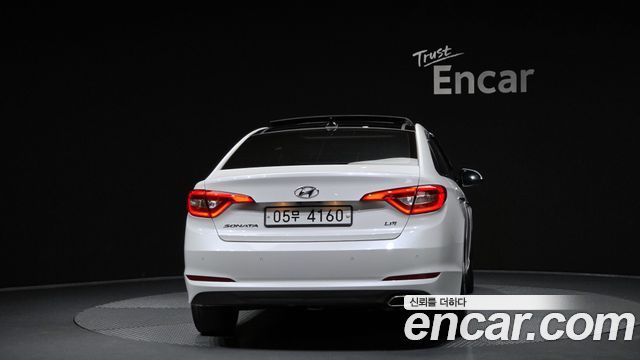 Hyundai Sonata 2015 — photo 4