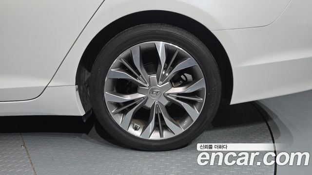Hyundai Sonata 2015 — photo 7