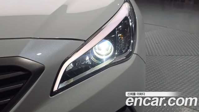 Hyundai Sonata 2015 — photo 8