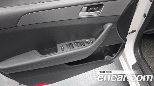 Hyundai Sonata 2015 — photo 14