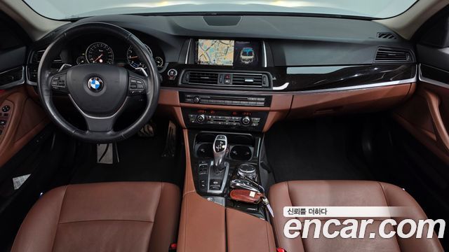 BMW 5-Series 2016 — photo 7