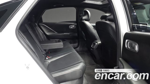 Hyundai Ioniq6 2023 — photo 18