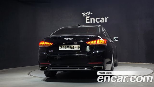 Genesis G80 2018 — photo 4