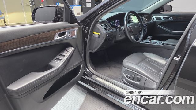 Genesis G80 2018 — photo 13