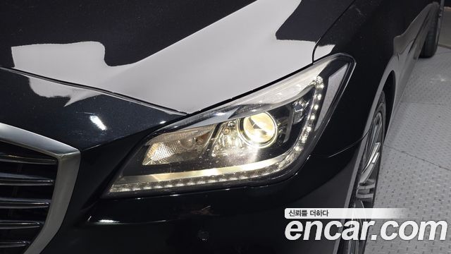Genesis G80 2018 — photo 8