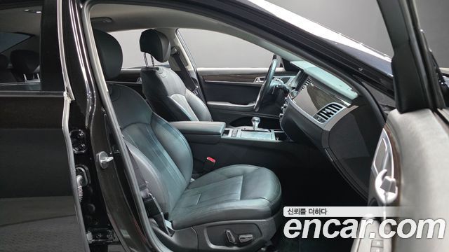 Genesis G80 2018 — photo 16