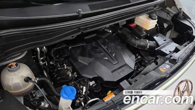 Hyundai Staria 2022 — photo 6