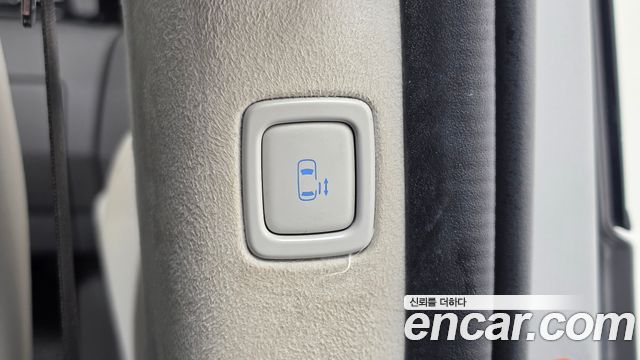 Hyundai Staria 2022 — photo 23