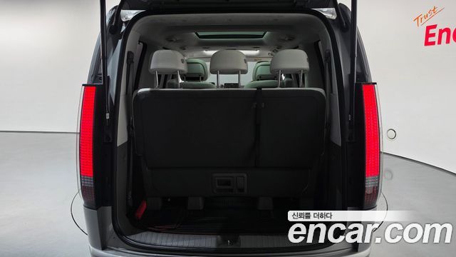 Hyundai Staria 2022 — photo 24