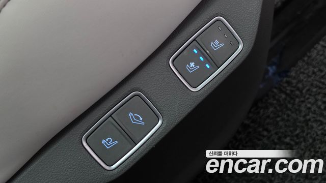 Hyundai Staria 2022 — photo 25