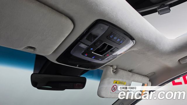 Hyundai Staria 2022 — photo 26