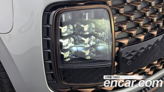 Hyundai Staria 2022 — photo 8