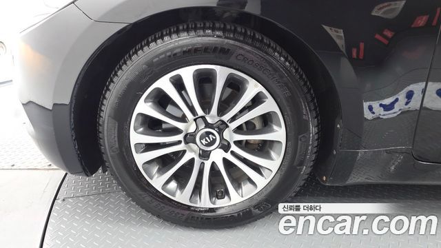 Kia K9 2013 — photo 5
