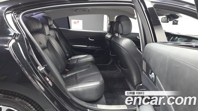 Kia K9 2013 — photo 18