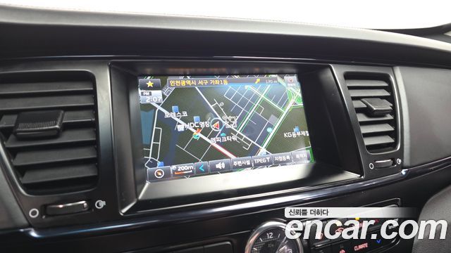 Kia K9 2013 — photo 21