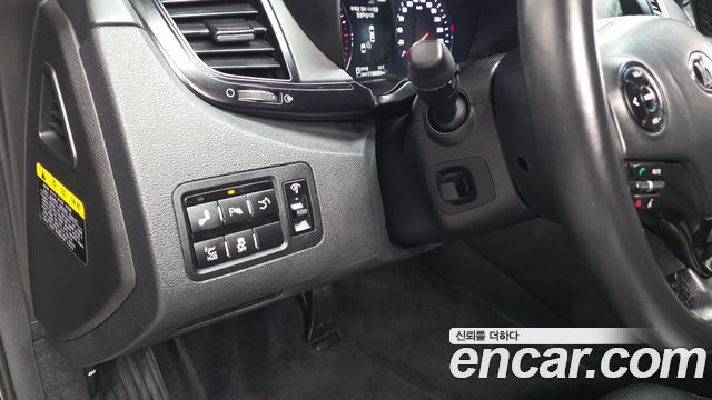 Kia K9 2013 — photo 25