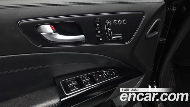 Kia K9 2013 — photo 28