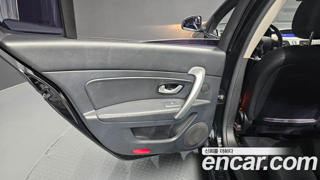 Renault Korea SM5  2015 — photo 15