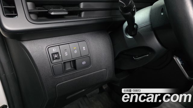 Hyundai Staria 2022 — photo 20