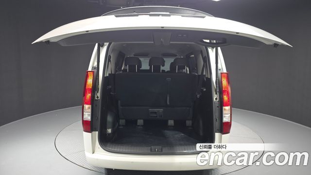 Hyundai Staria 2022 — photo 26