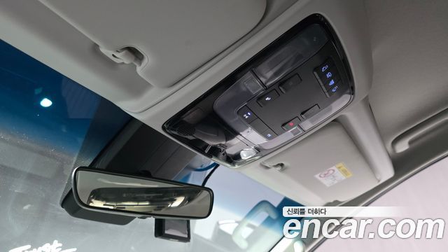 Hyundai Staria 2022 — photo 29