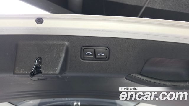 Hyundai Staria 2022 — photo 32