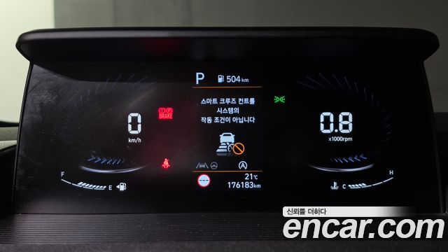 Hyundai Staria 2022 — photo 8