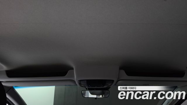 Hyundai Staria 2022 — photo 16