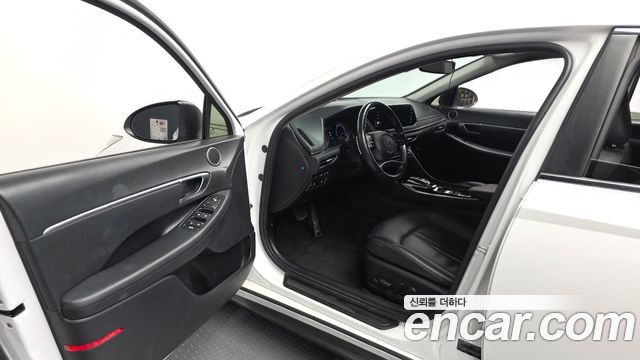 Hyundai Sonata 2021 — photo 10