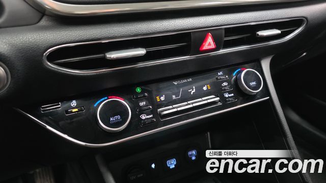 Hyundai Sonata 2021 — photo 16