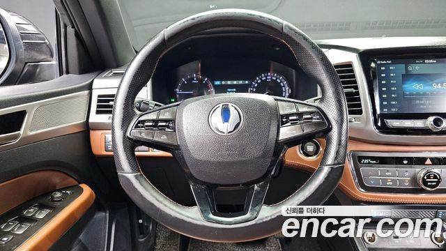KG Mobility Rexton 2019 — photo 19