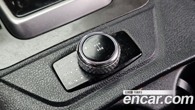 KG Mobility Rexton 2019 — photo 27