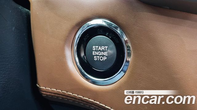 KG Mobility Rexton 2019 — photo 33
