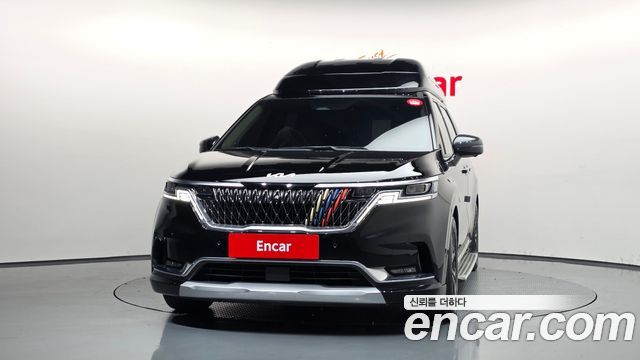 Kia Canival 2021 — photo 3