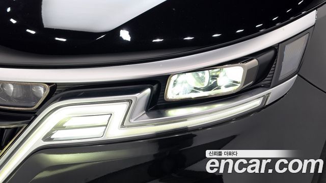 Kia Canival 2021 — photo 8